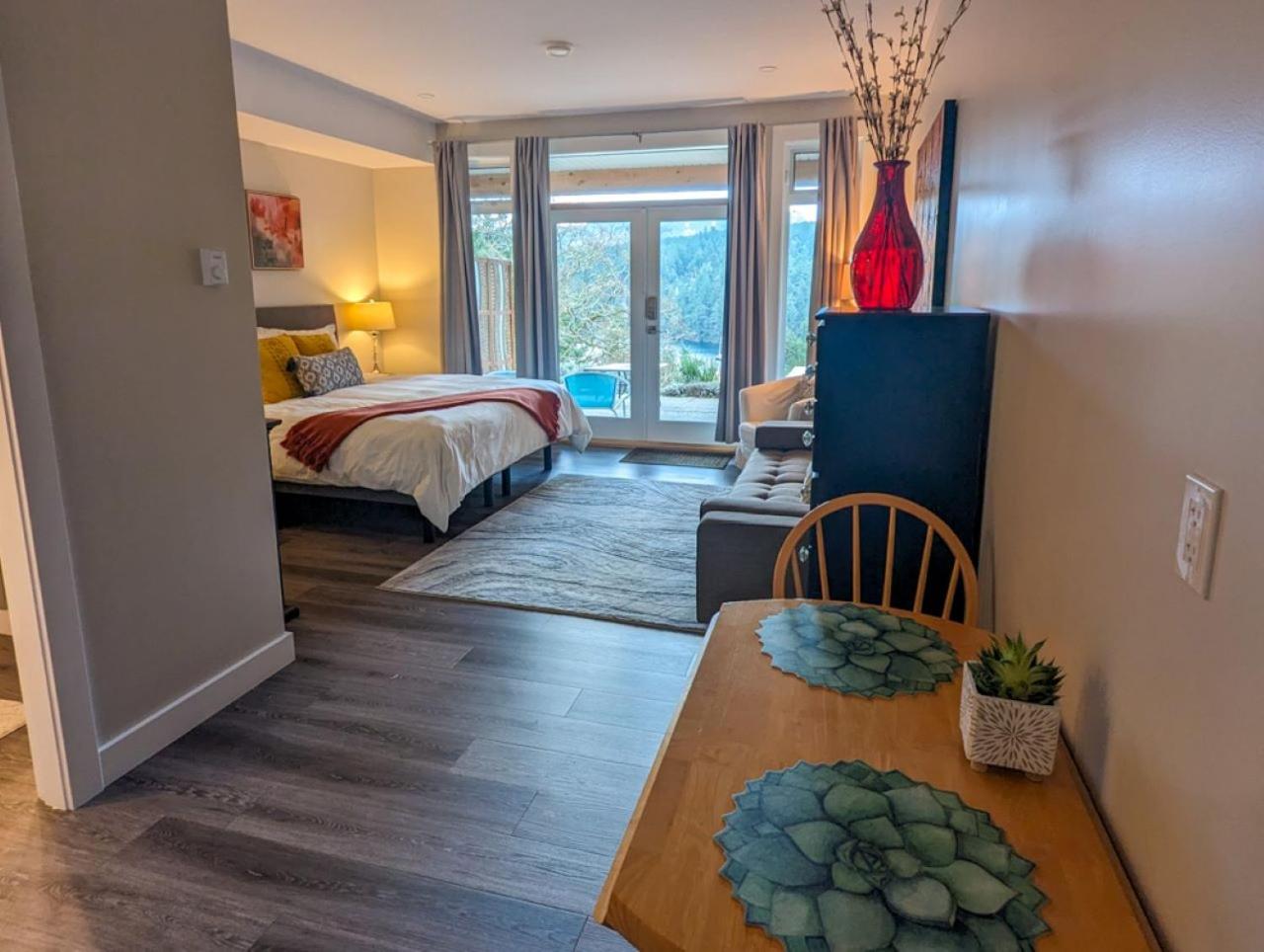 Maple Rise Guesthouse