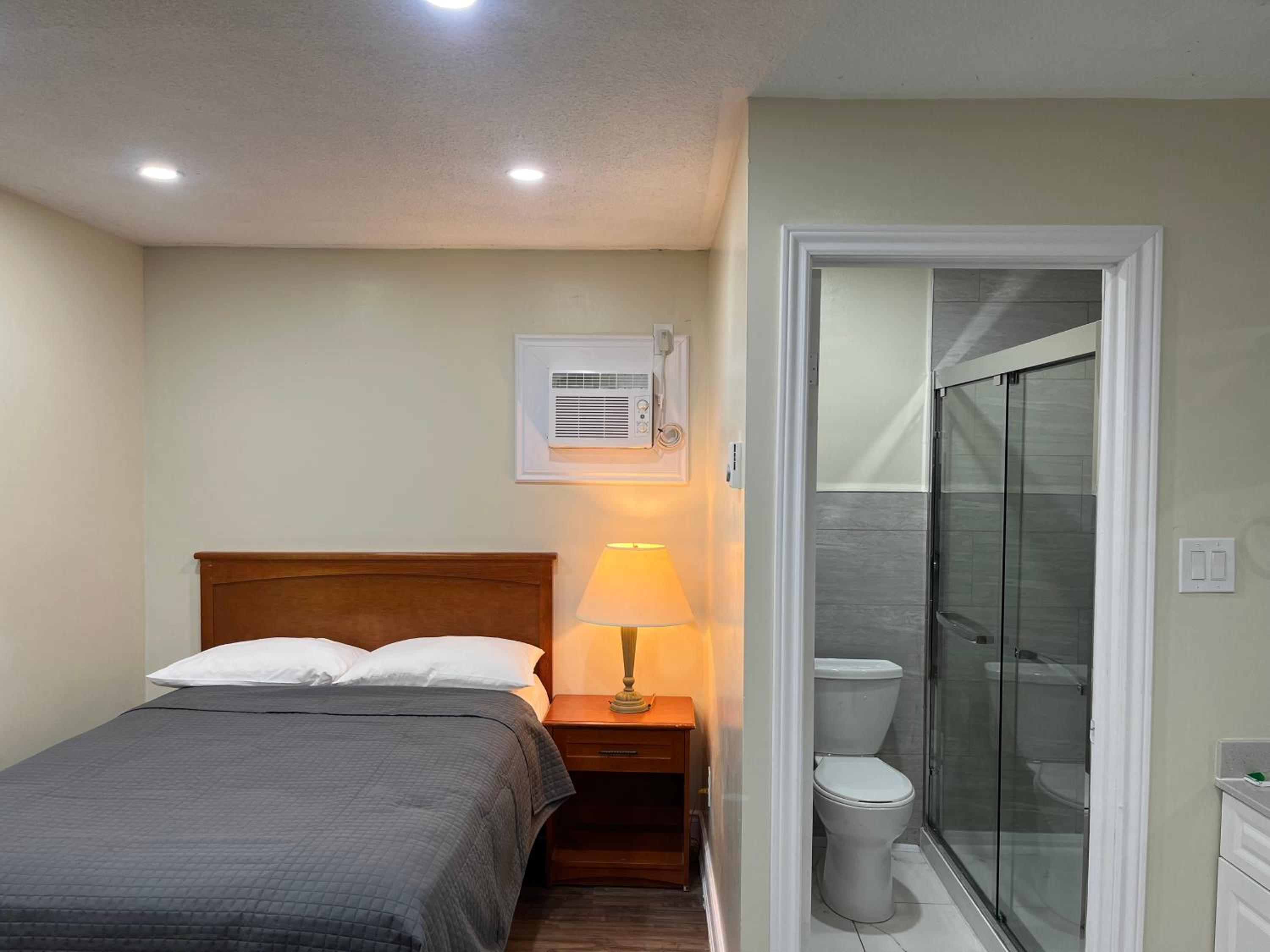 Cedar Springs Motel