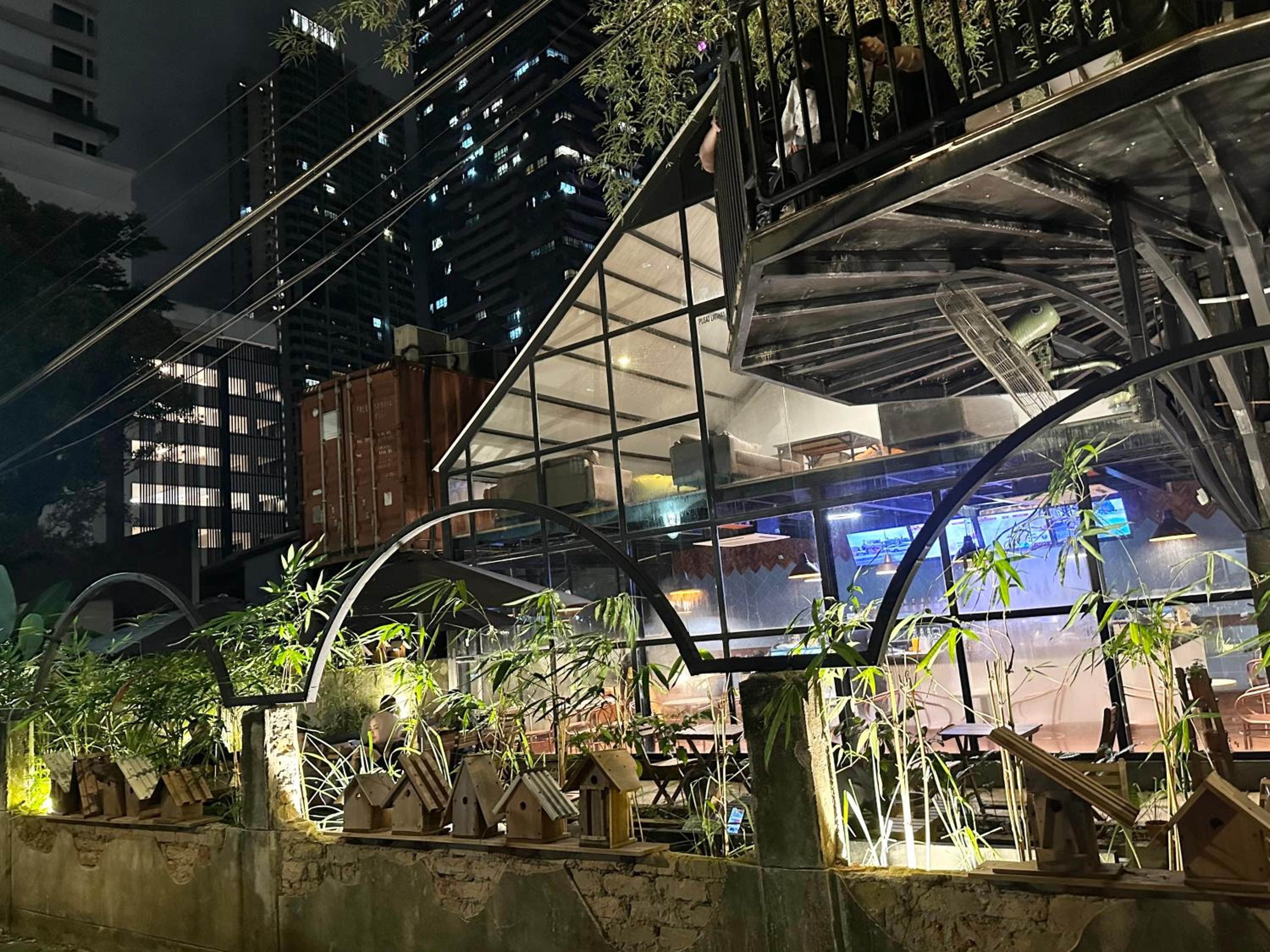 Reizz Condo 2R2B KLCC Ampang, Embassy, KL Tower City View