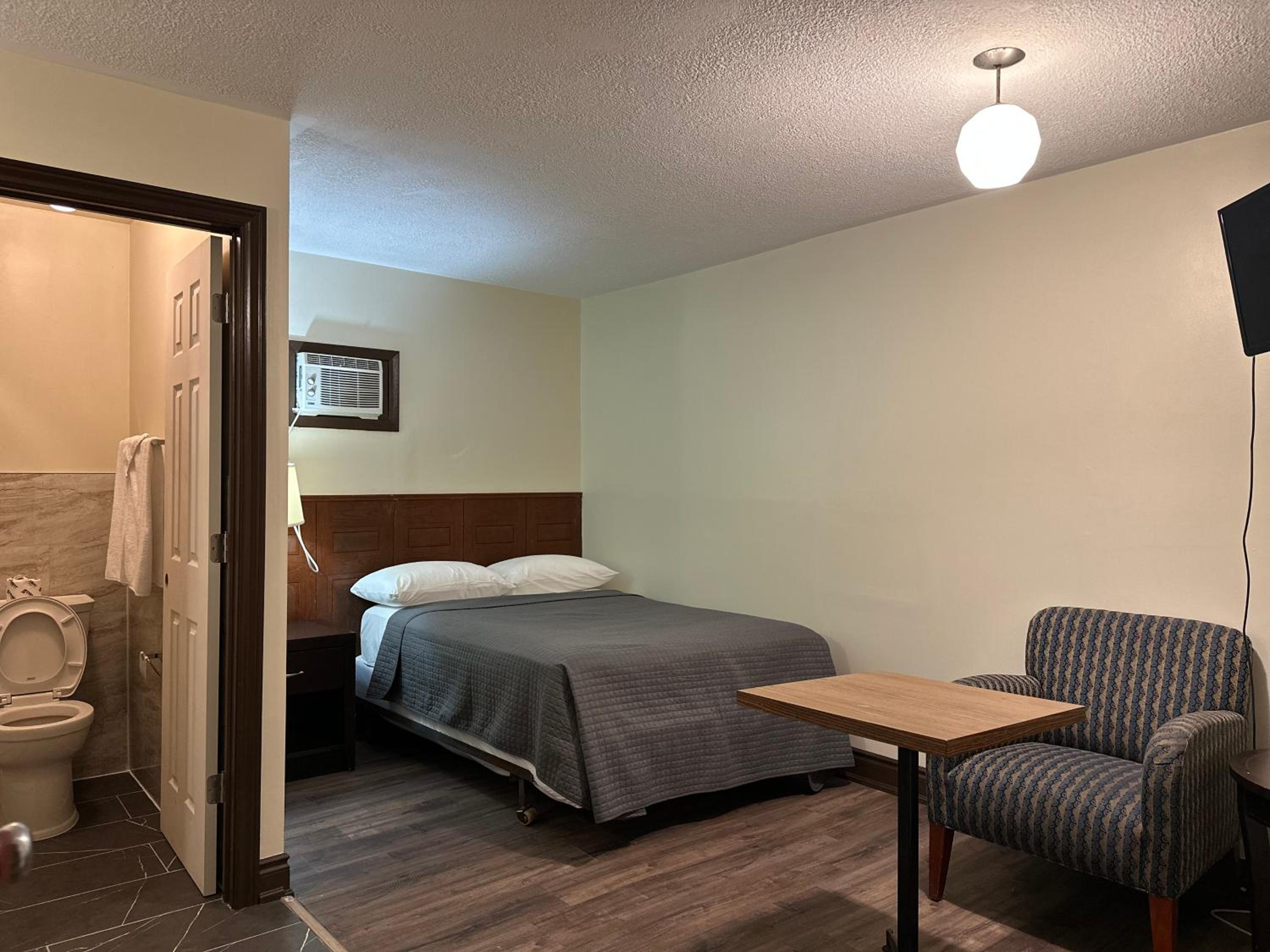 Cedar Springs Motel