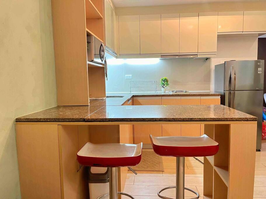 Venice Luxury Residence linked to Venice Mall, nr NAIA view 2