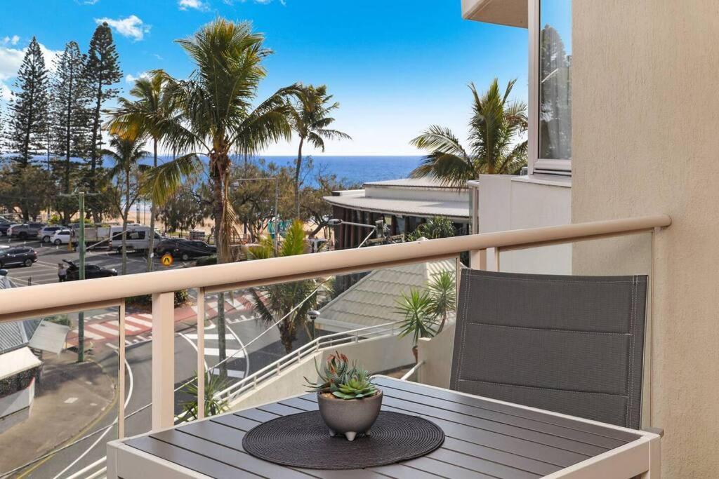 Central Mooloolaba Beachfront Apartment - Located in Sandcastles Resort