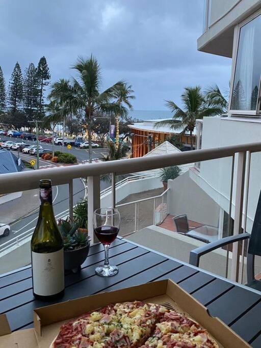 Central Mooloolaba Beachfront Apartment - Located in Sandcastles Resort