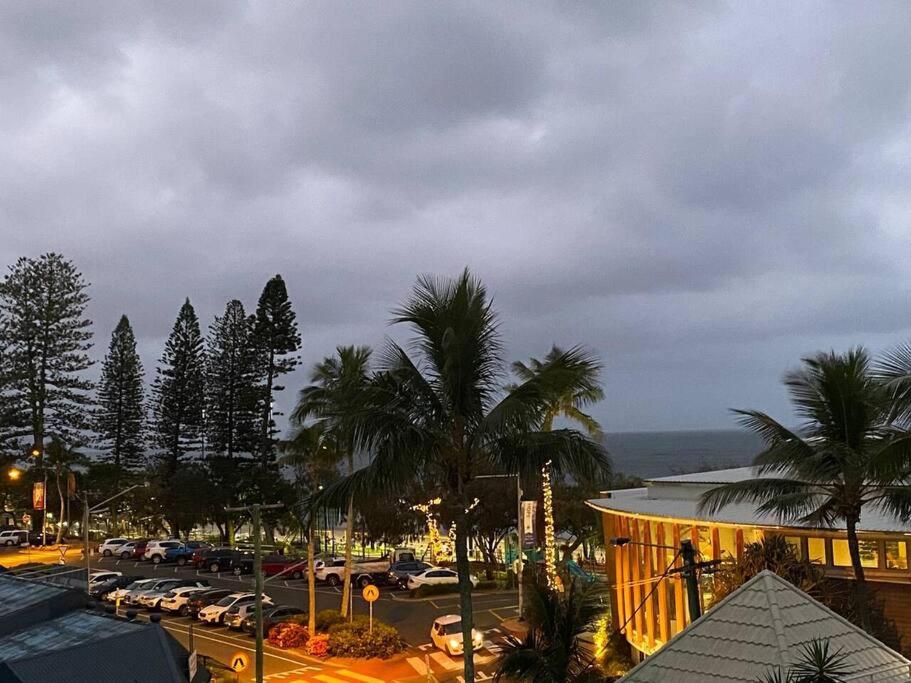 Central Mooloolaba Beachfront Apartment - Located in Sandcastles Resort