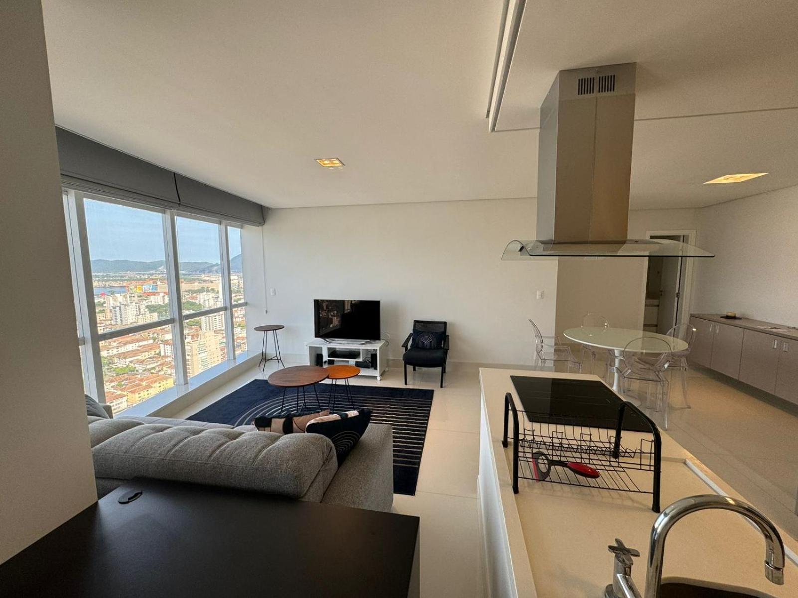 Apartamento 01 quadra da praia - LUXO Praiamar Residence