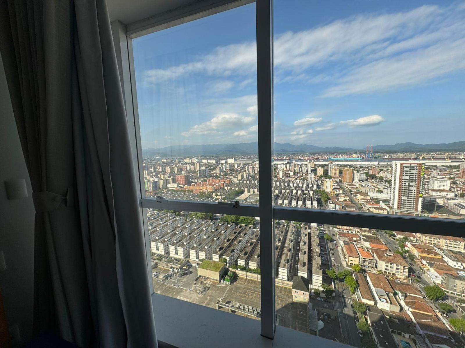 Apartamento 01 quadra da praia - LUXO Praiamar Residence