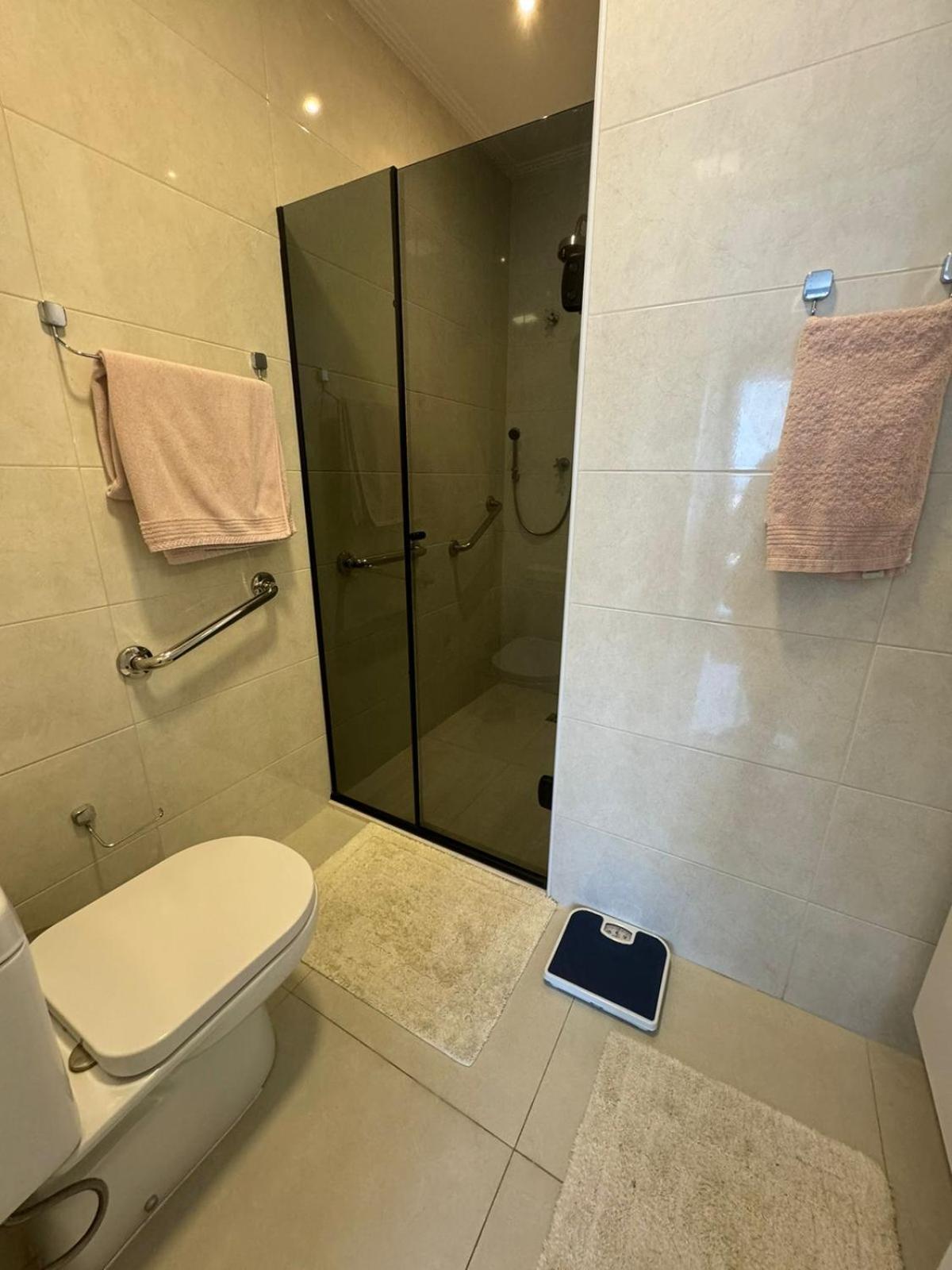 Apartamento 01 quadra da praia - LUXO Praiamar Residence