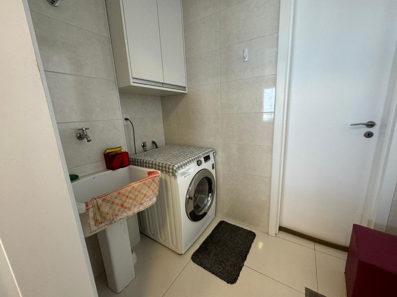 Apartamento 01 quadra da praia - LUXO Praiamar Residence