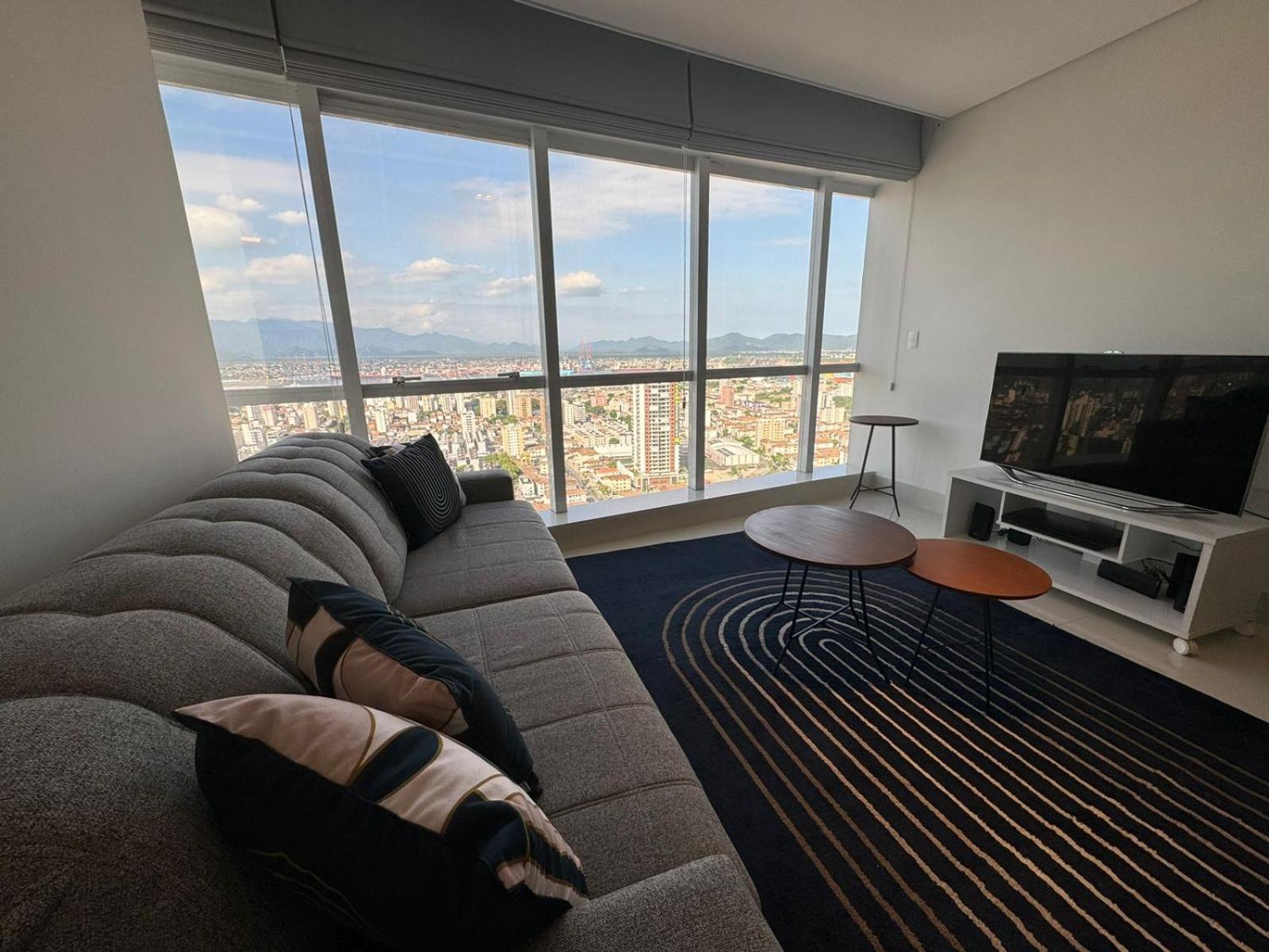 Apartamento 01 quadra da praia - LUXO Praiamar Residence