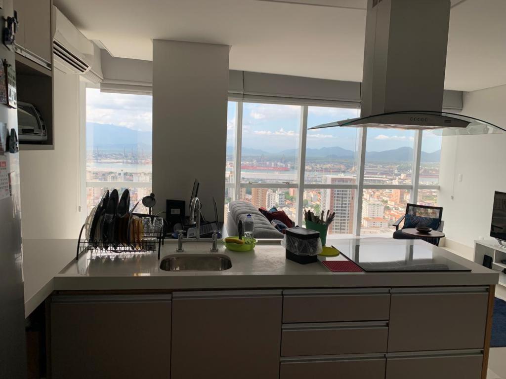 Apartamento 01 quadra da praia - LUXO Praiamar Residence