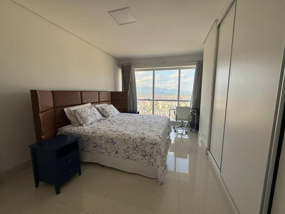 Apartamento 01 quadra da praia - LUXO Praiamar Residence