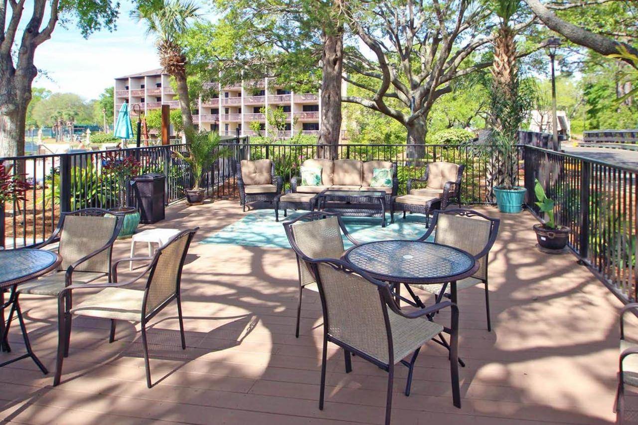 Island Club of Hilton Head by TS