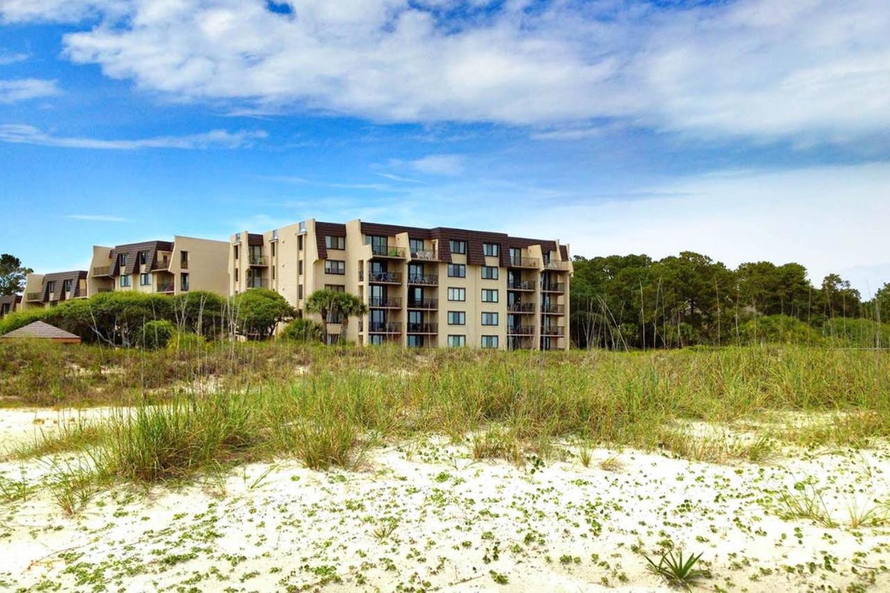 Island Club of Hilton Head by TS