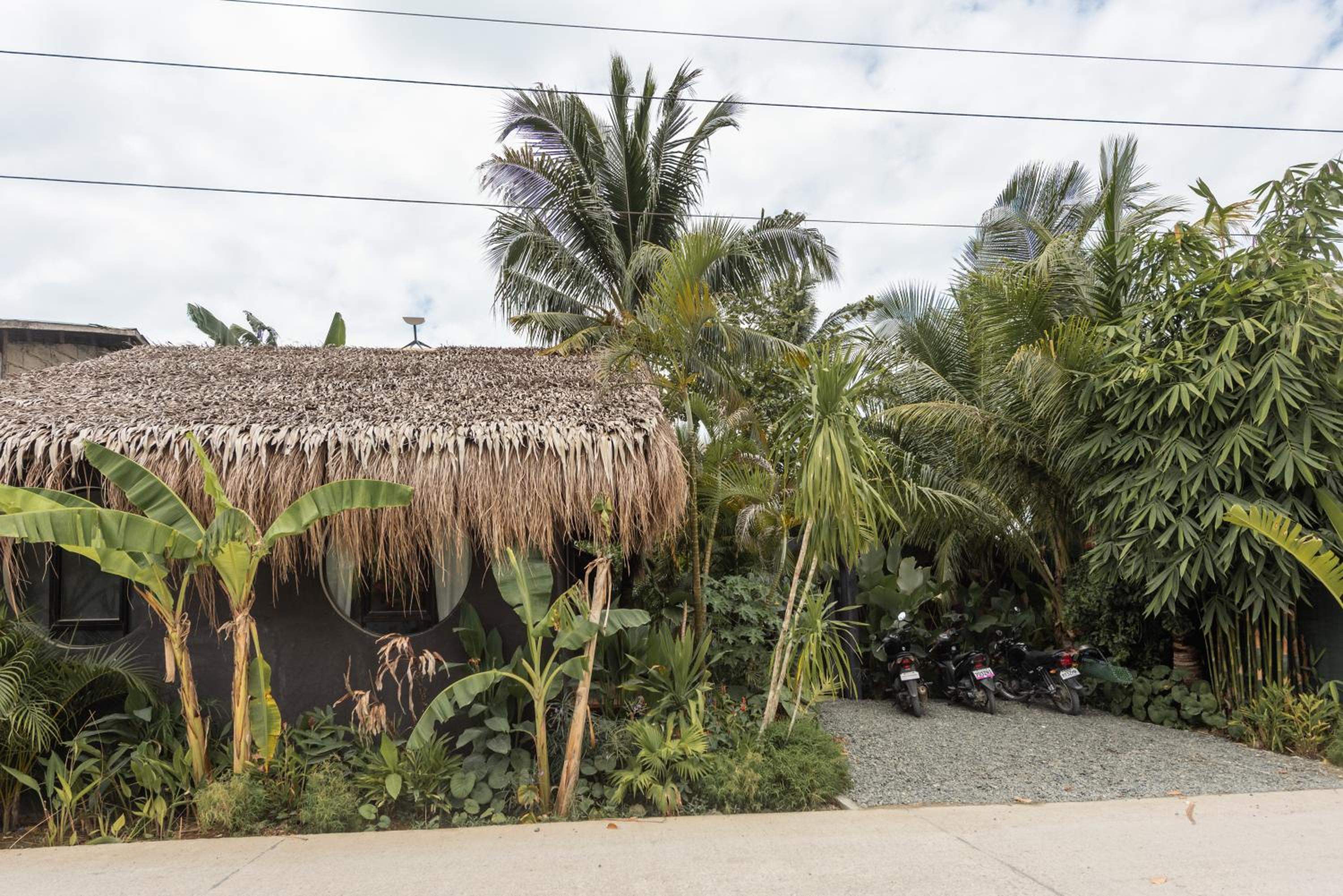 Zahara house siargao