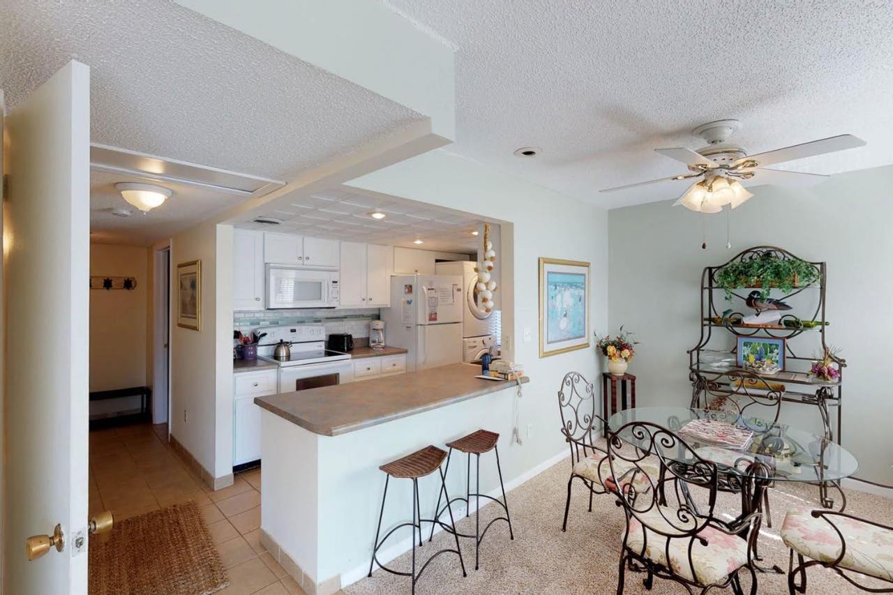 Island Club of Hilton Head by TS