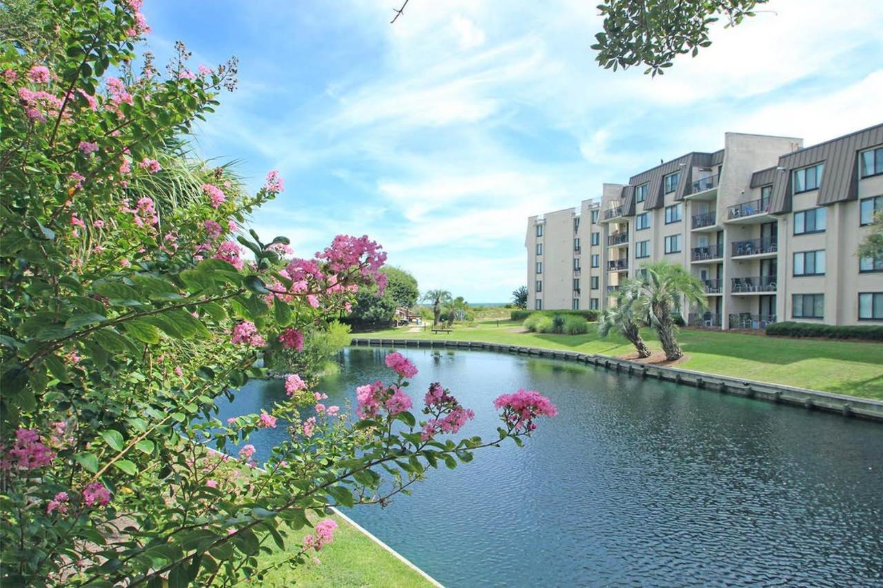 Island Club of Hilton Head by TS