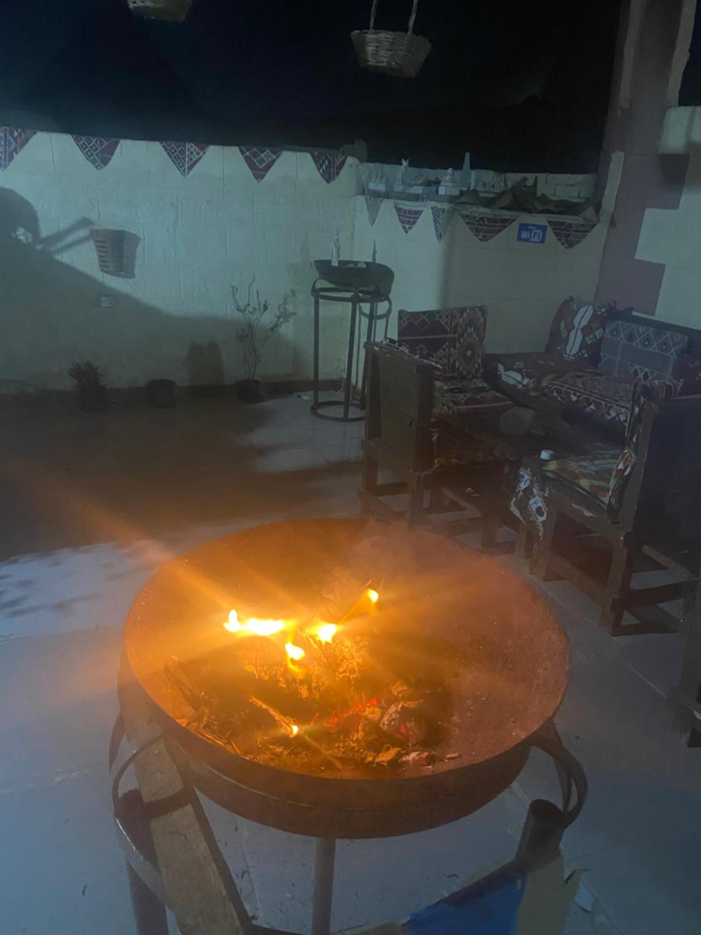 Pyramids Lounge Guest House