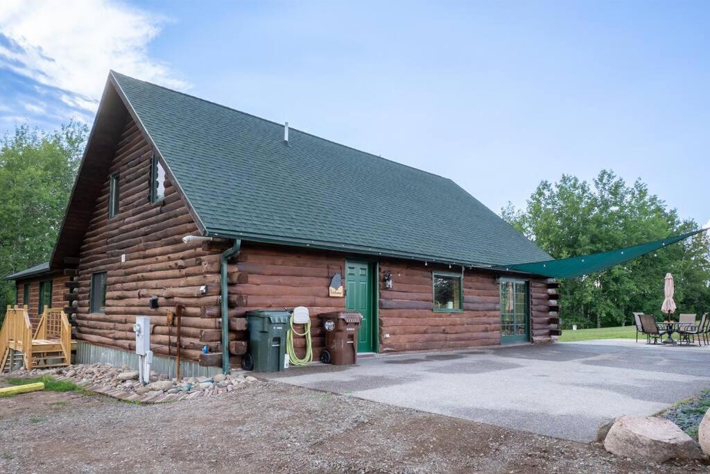 Keystone Lodge - Private Log Home