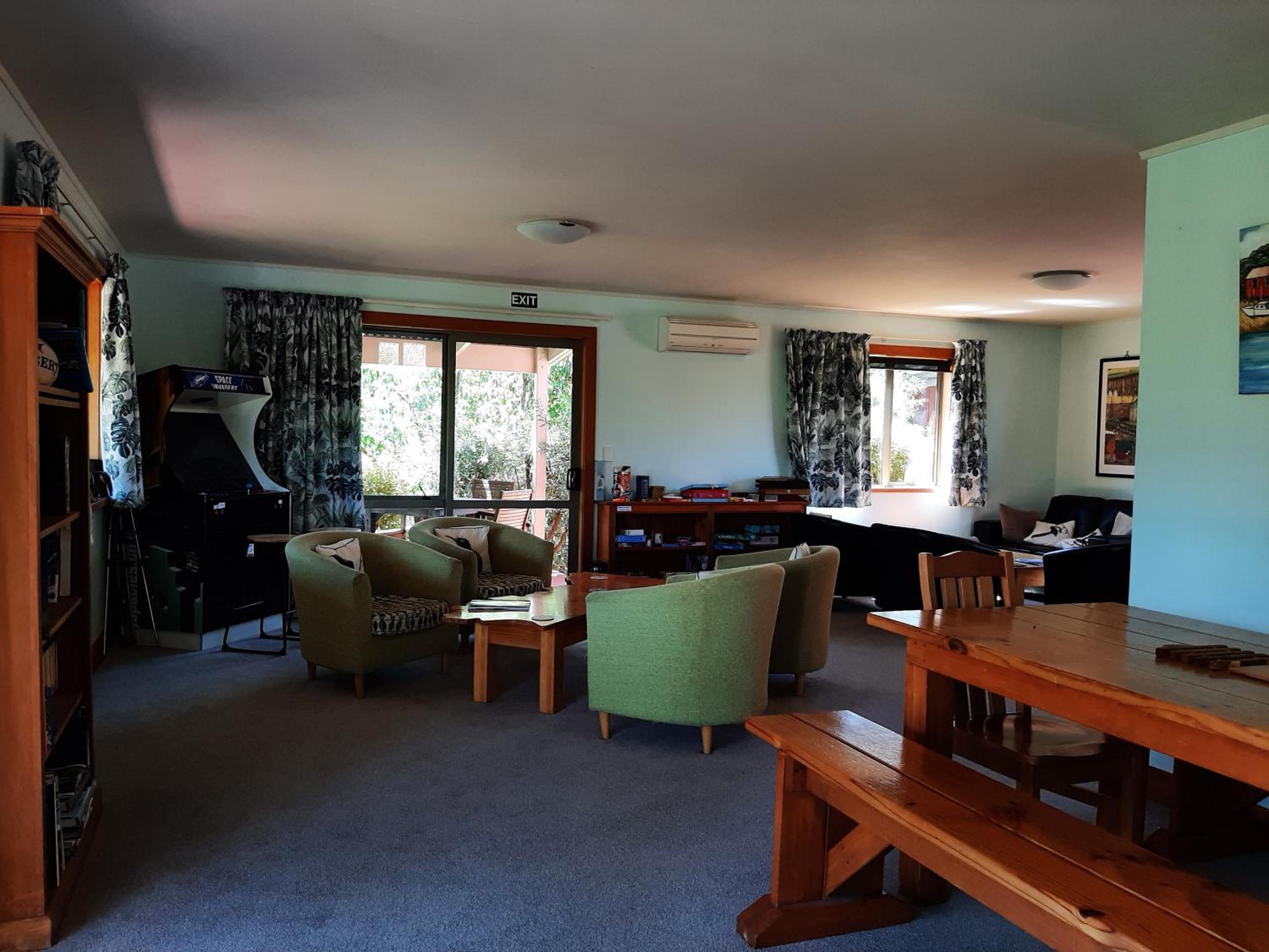 Eden's Edge Lodge