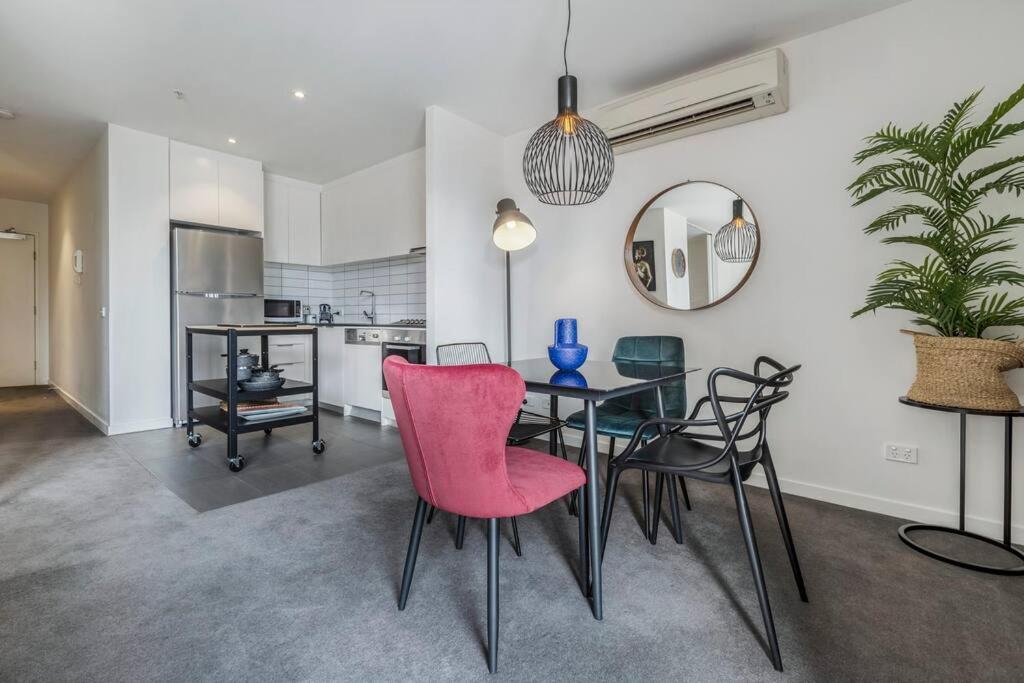 Bijoux Eclectic Gem in Heart of Southbank
