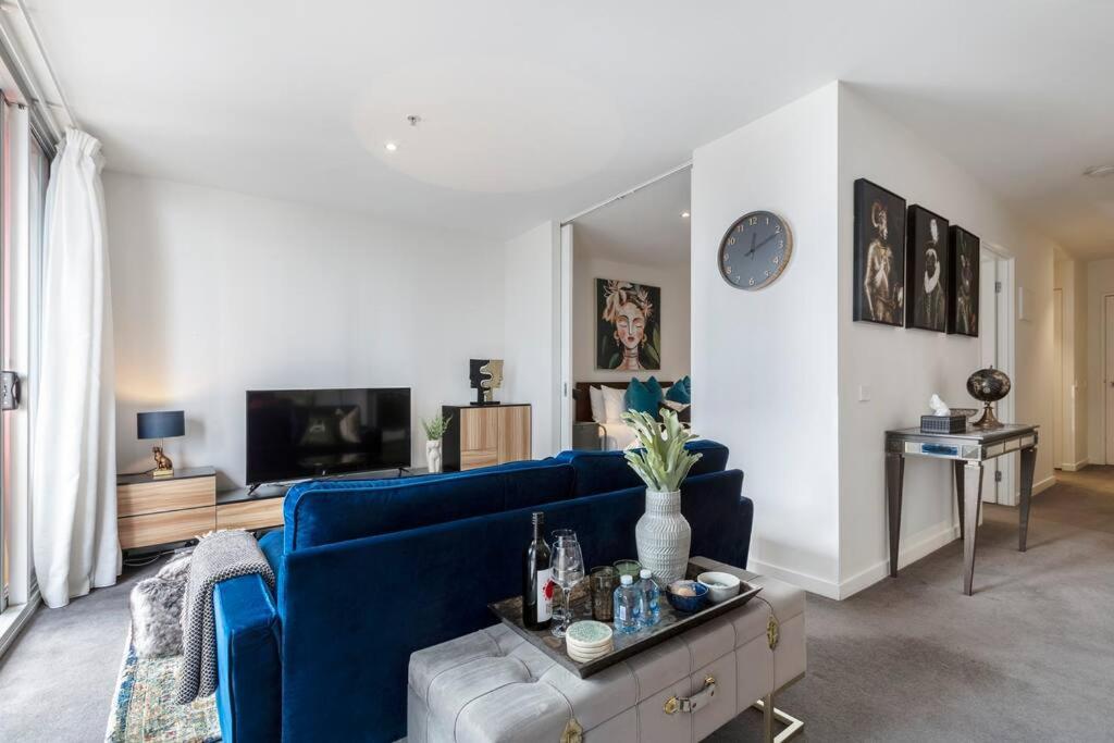 Bijoux Eclectic Gem in Heart of Southbank