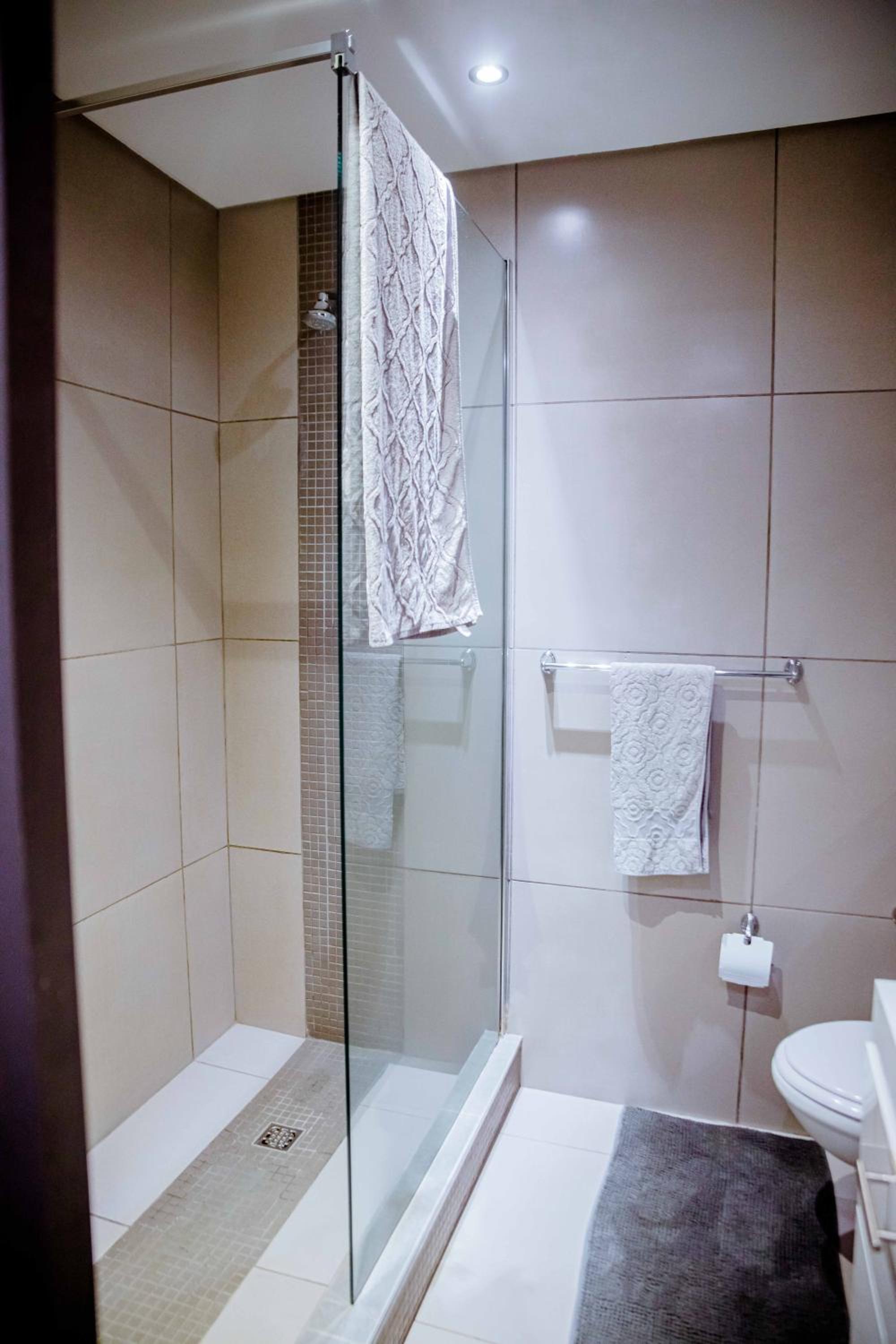 One bedroom flat in Wild Olive apartments view 3
