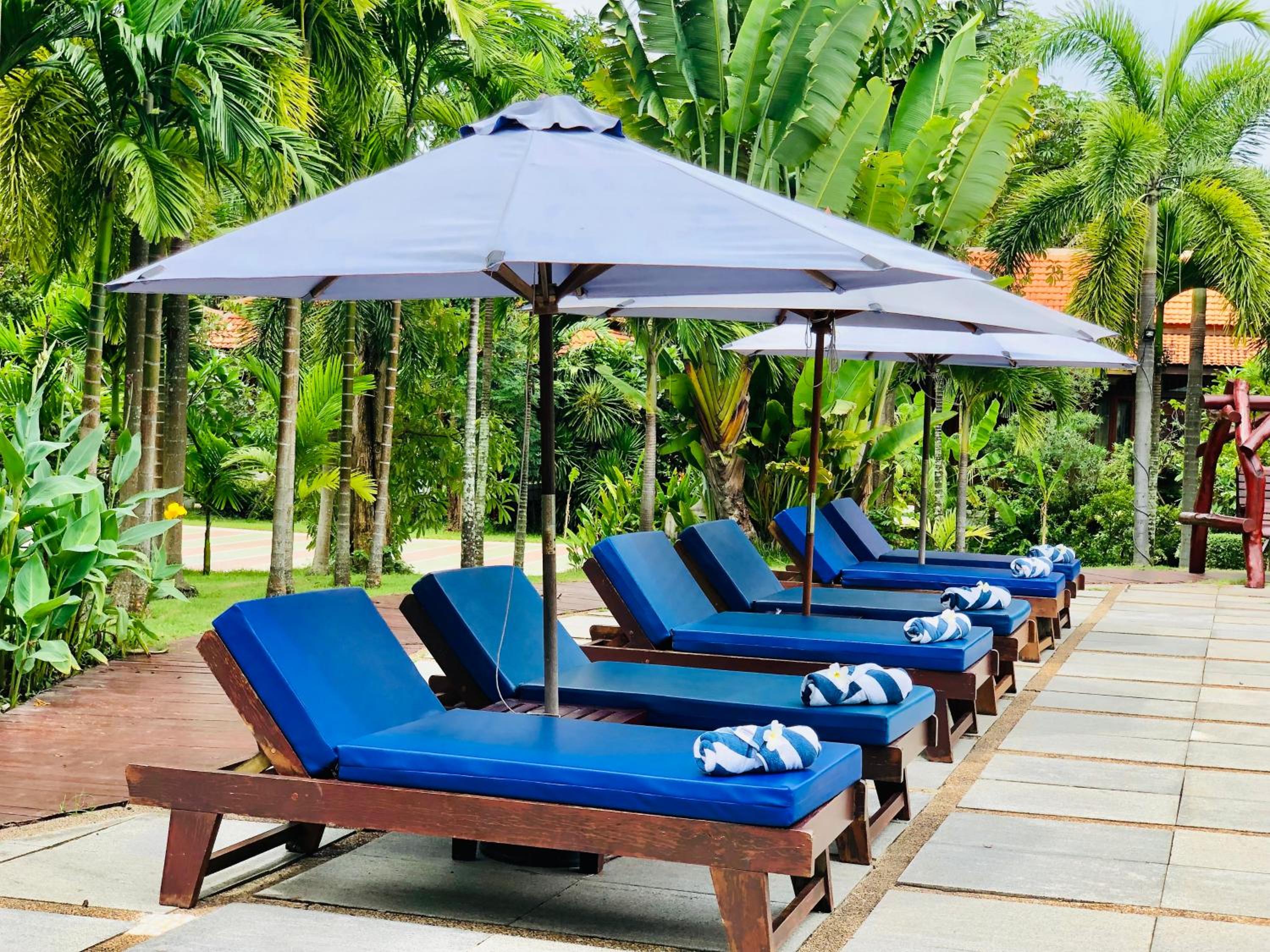 Try Palace Resort Kep