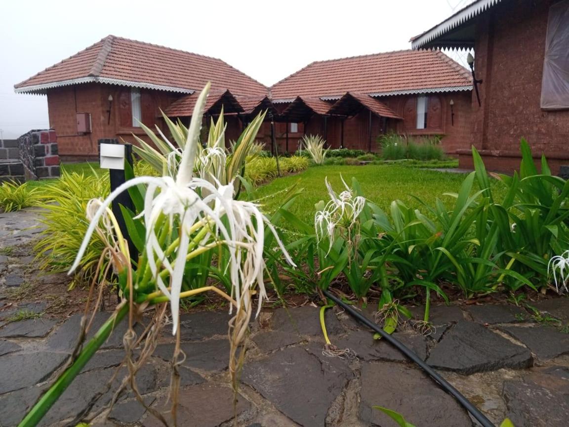 Umbartha Resort Naneghat view 4
