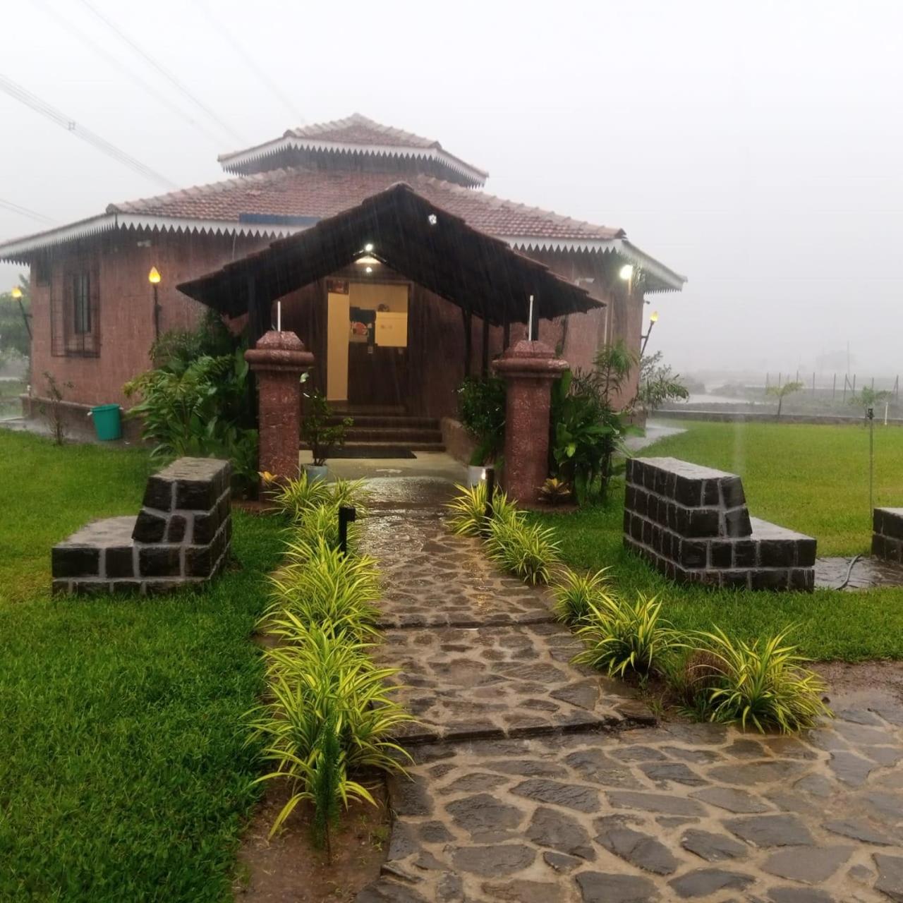 Umbartha Resort Naneghat view 2