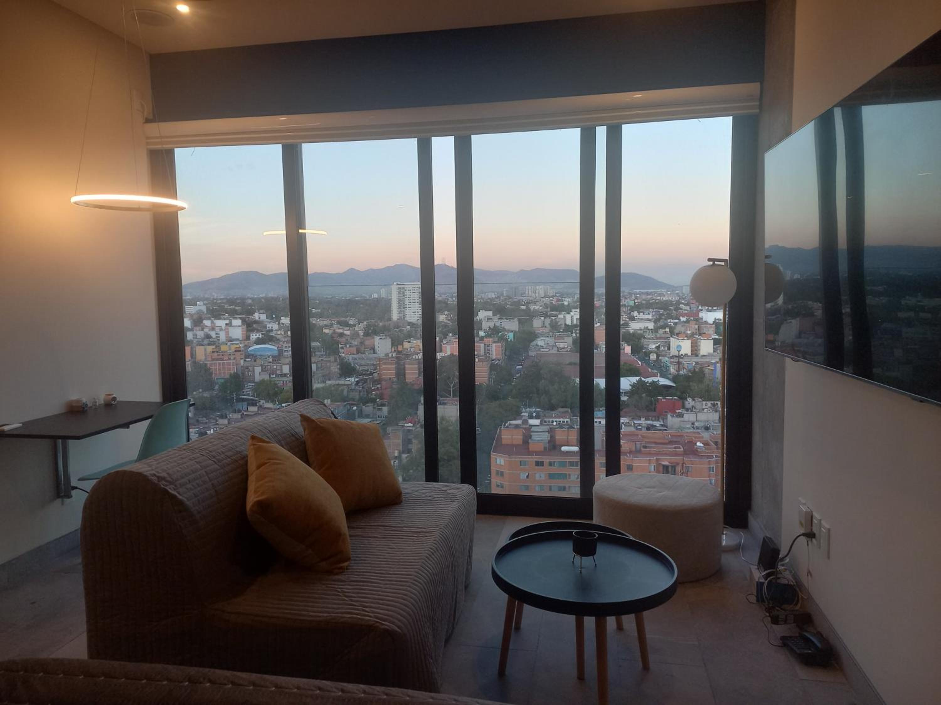 Distum Anzures — Mexico City