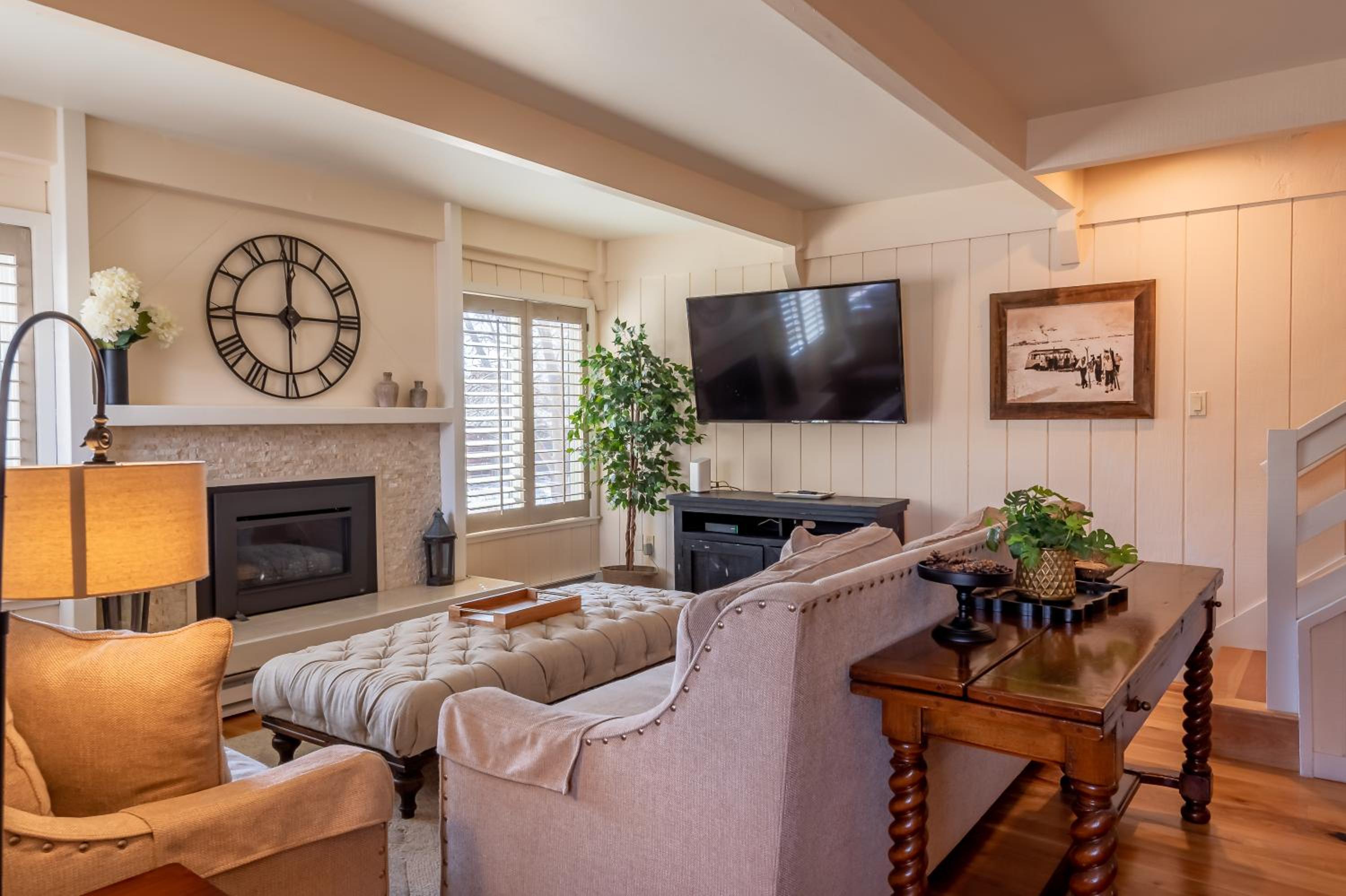 Ketchum Vacations - Creekside Condo 1337 - Property Image 2