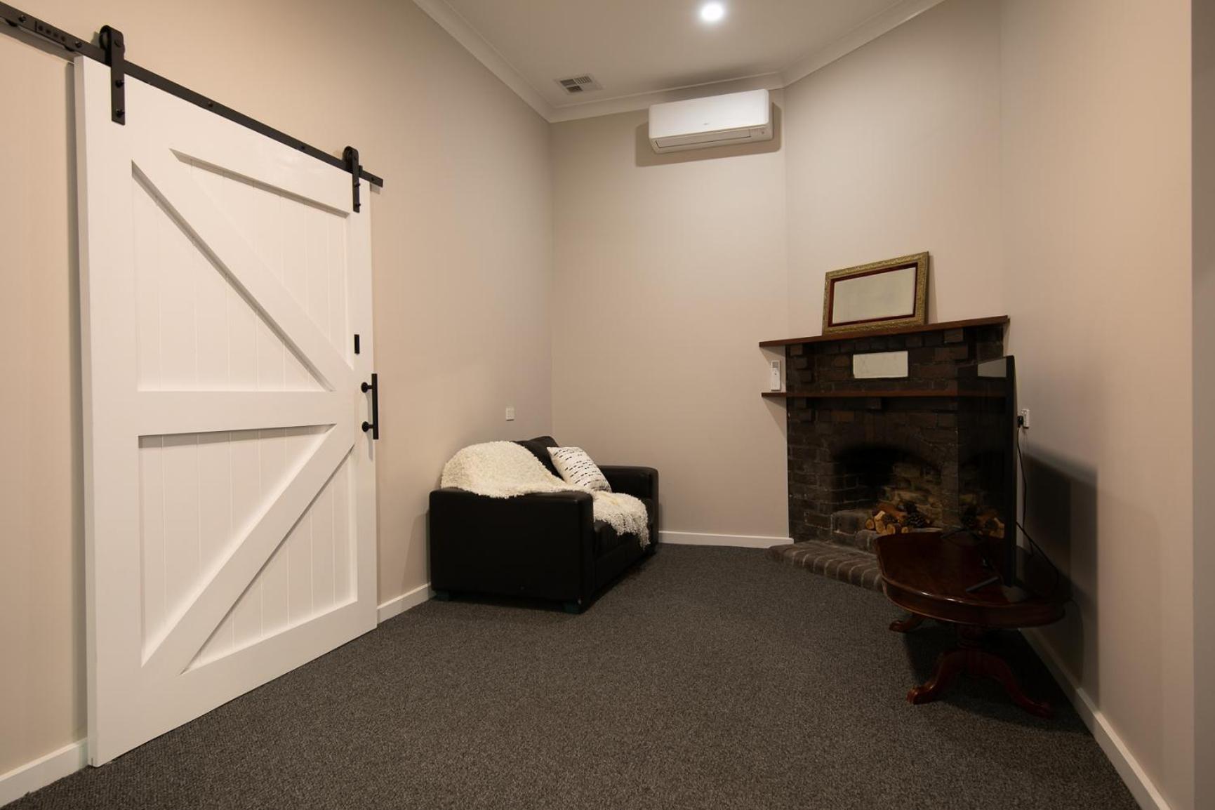 Villa Firestone, formally Harbour Mannum view 5