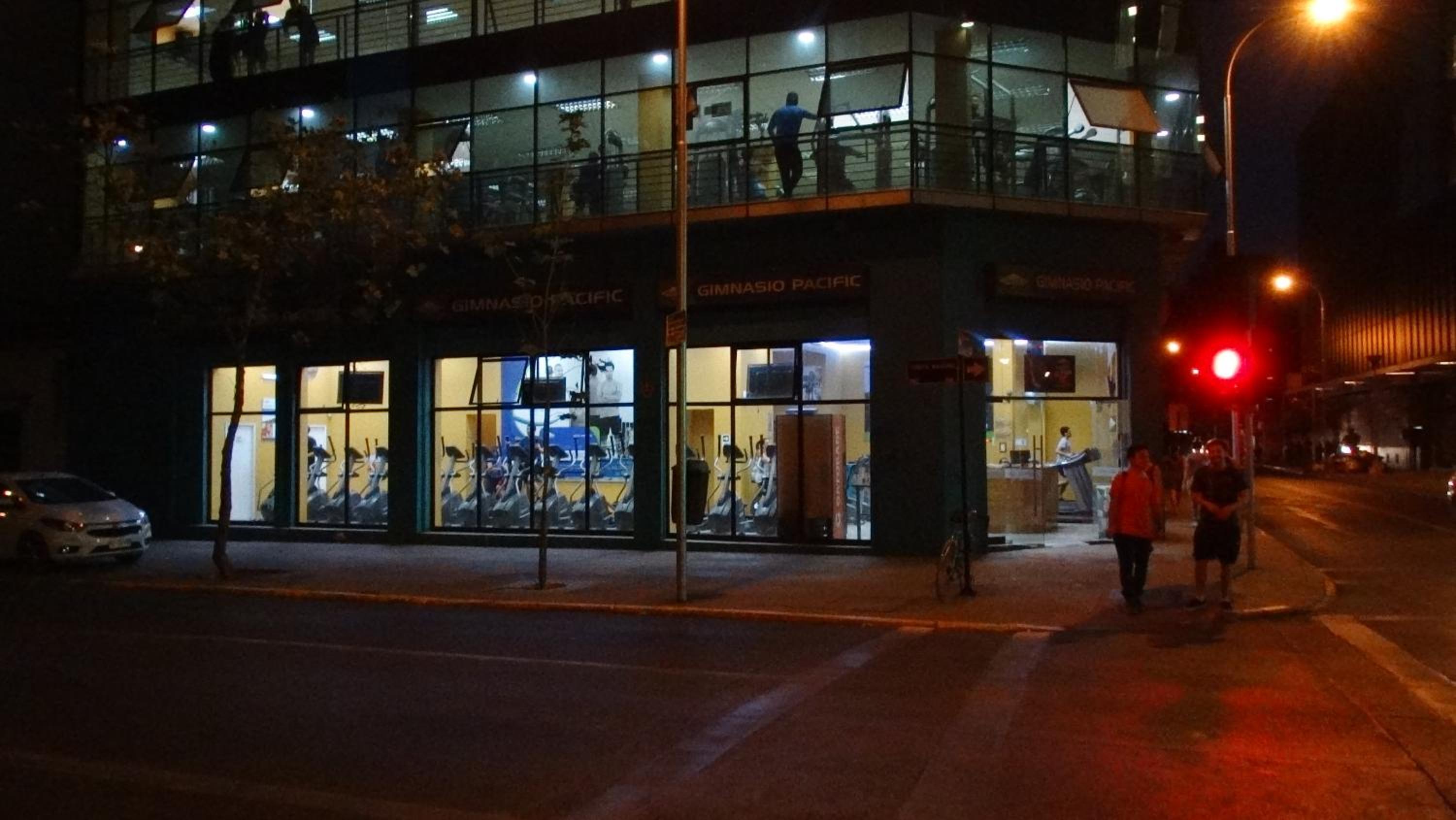Depto metro Santa Ana 8 (2 dormitorios)