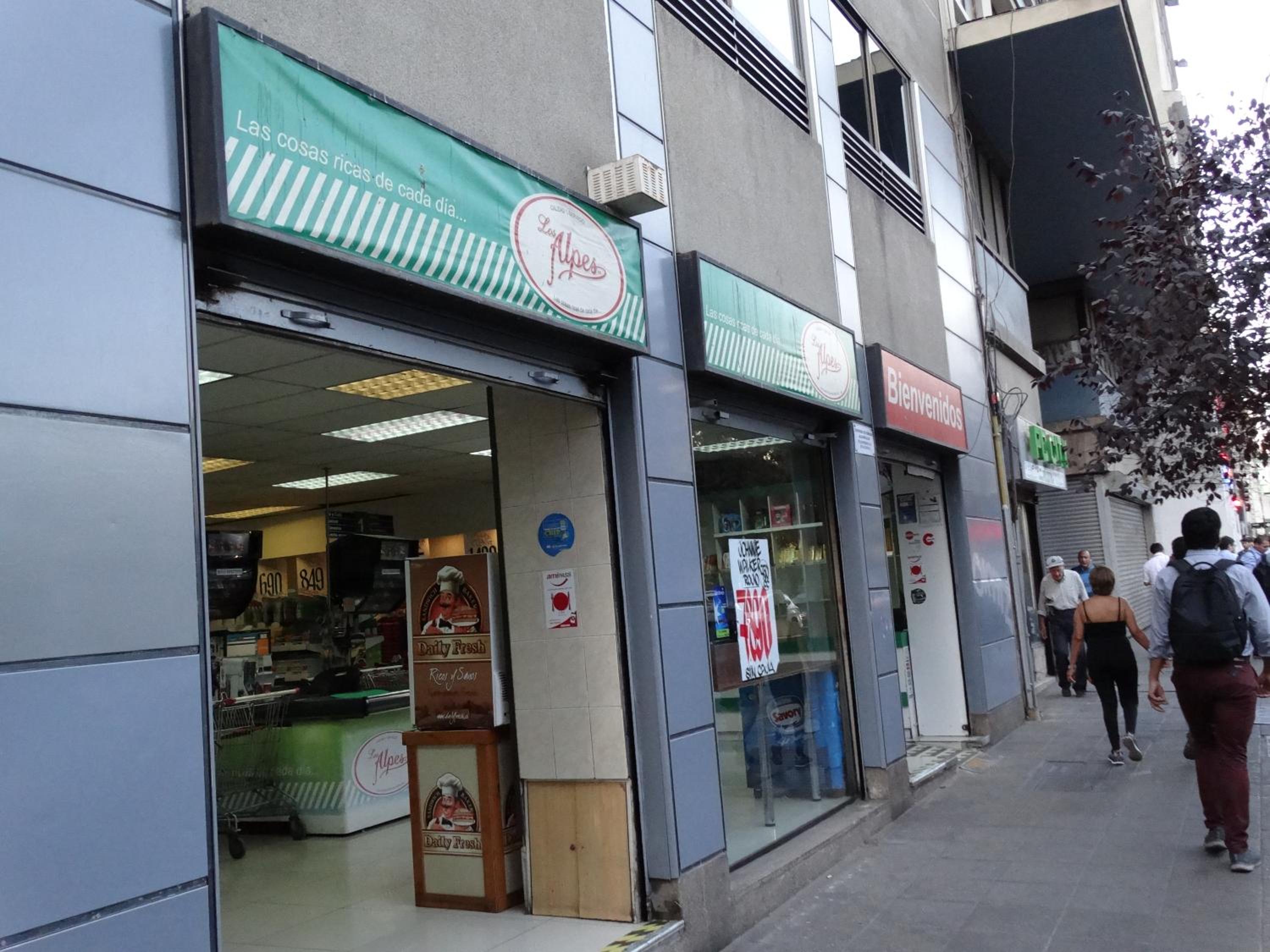 Depto metro Santa Ana 8 (2 dormitorios)