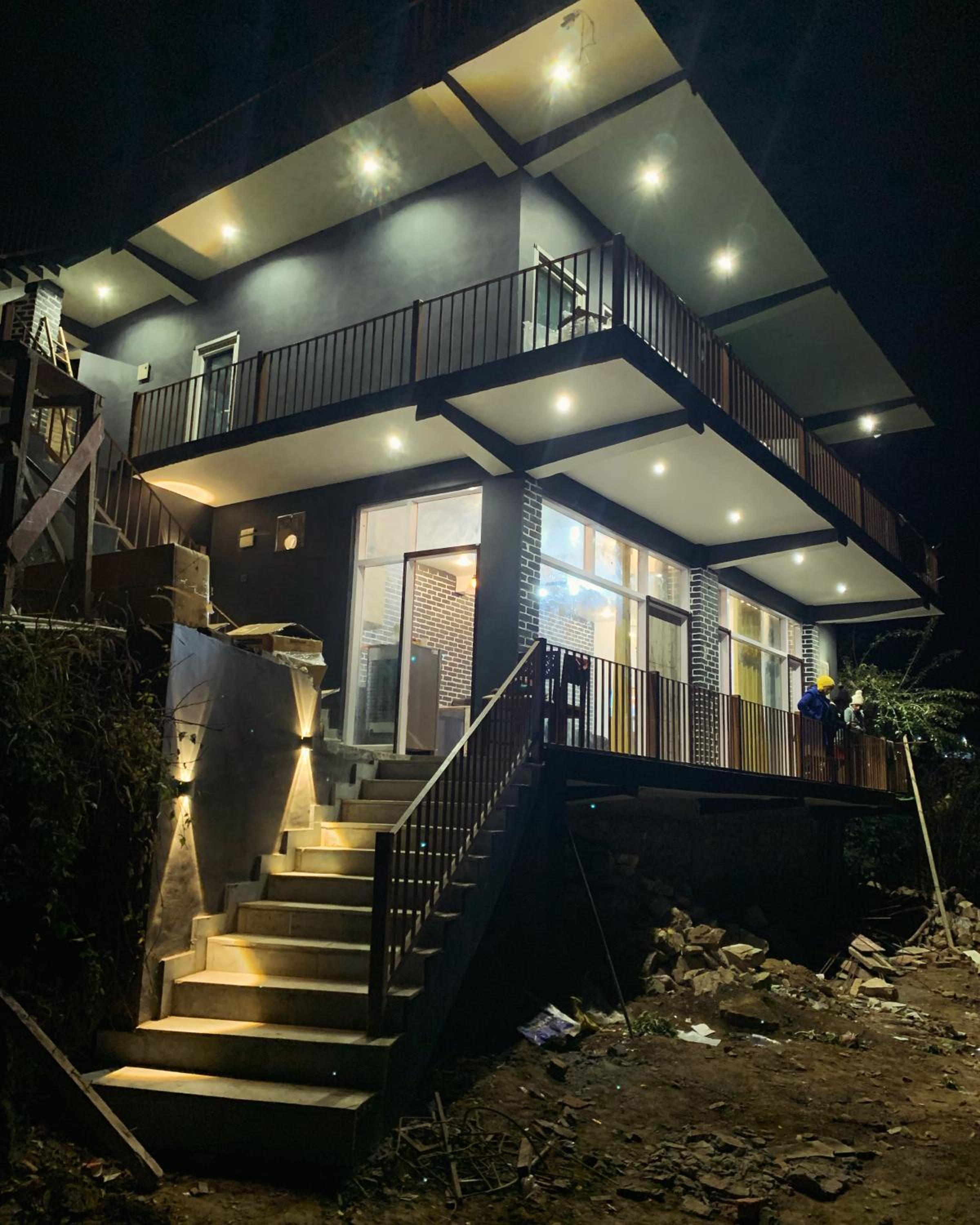 BLACKVILLA