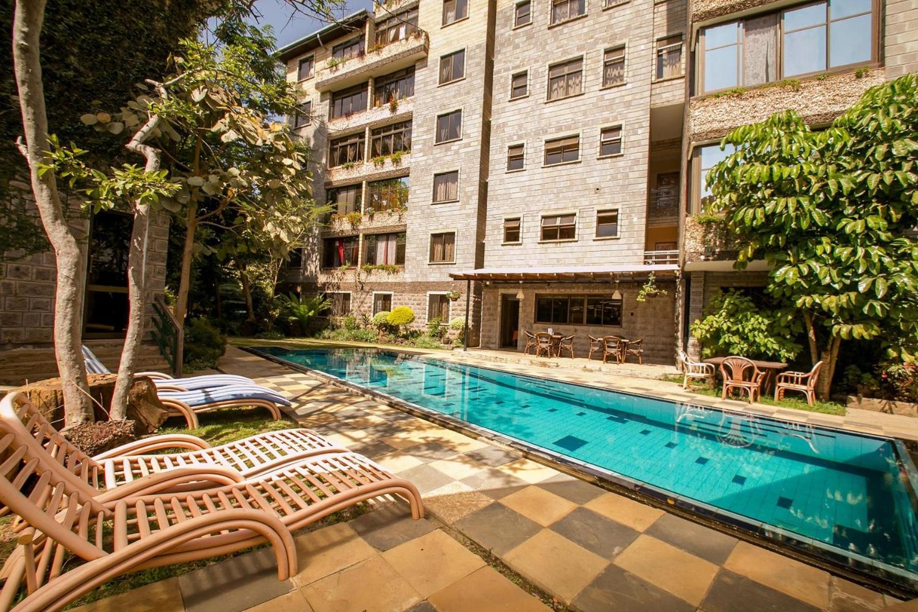 Cozy Sarit Apartment