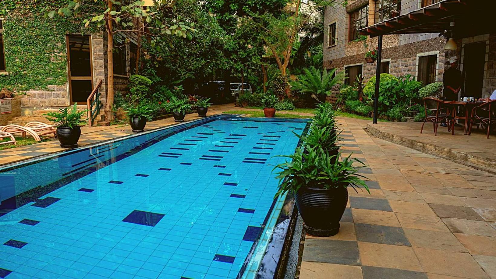 Cozy Sarit Apartment