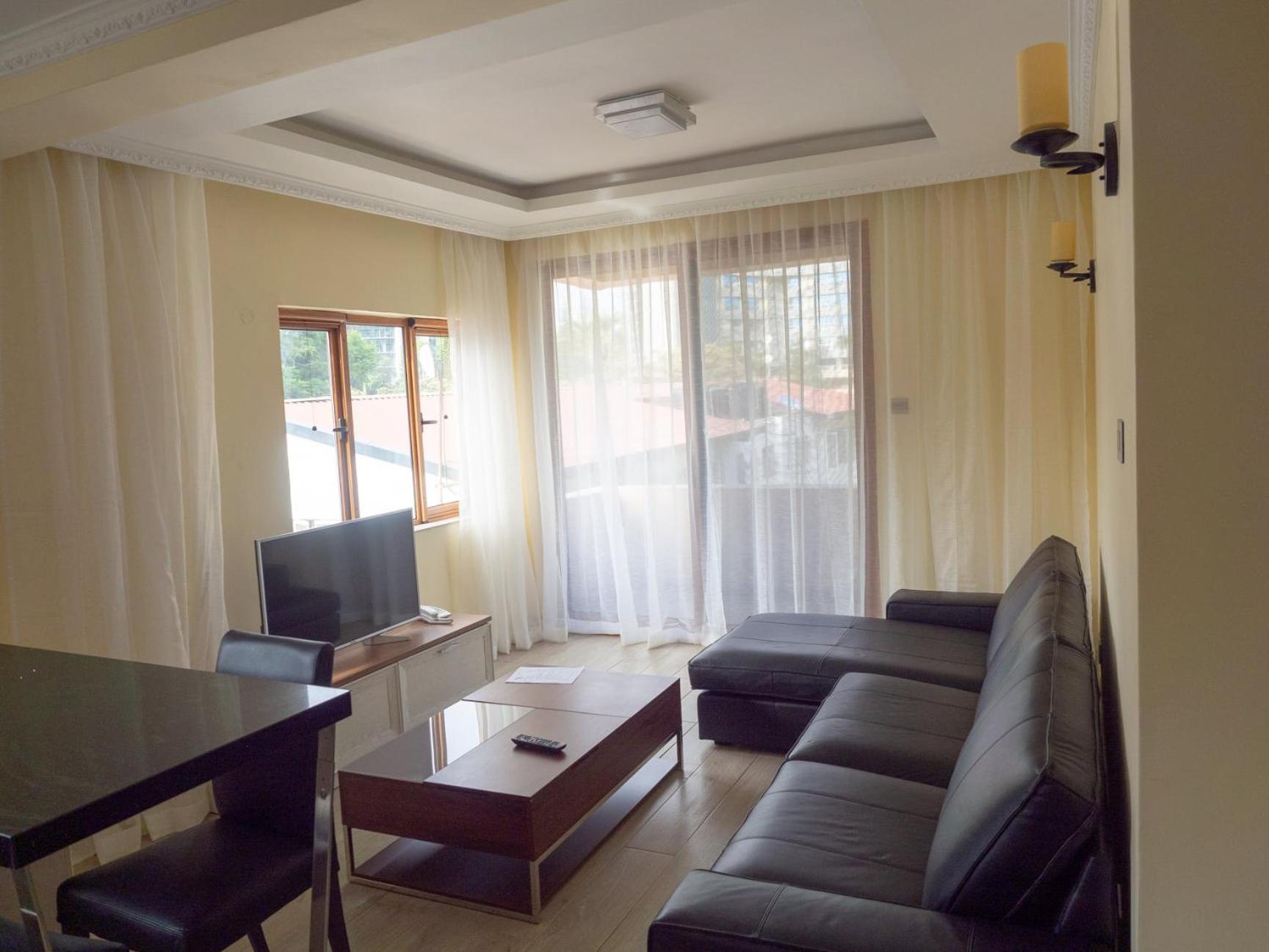 Cozy Sarit Apartment