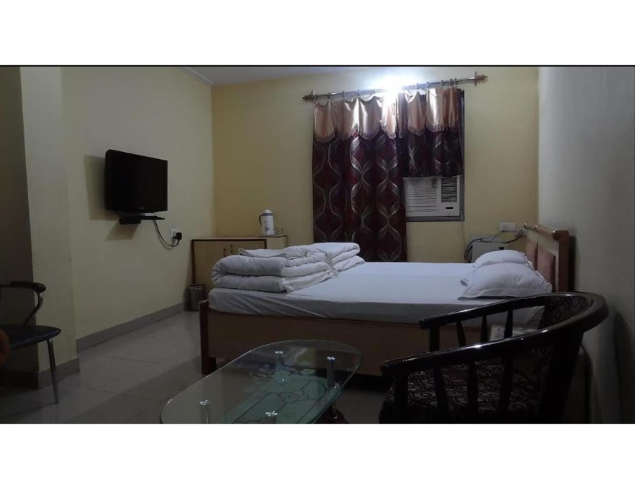 Hotel Gharana, Gaya