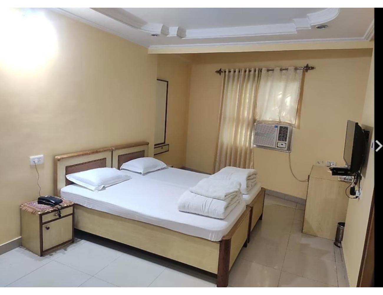 Hotel Gharana, Gaya