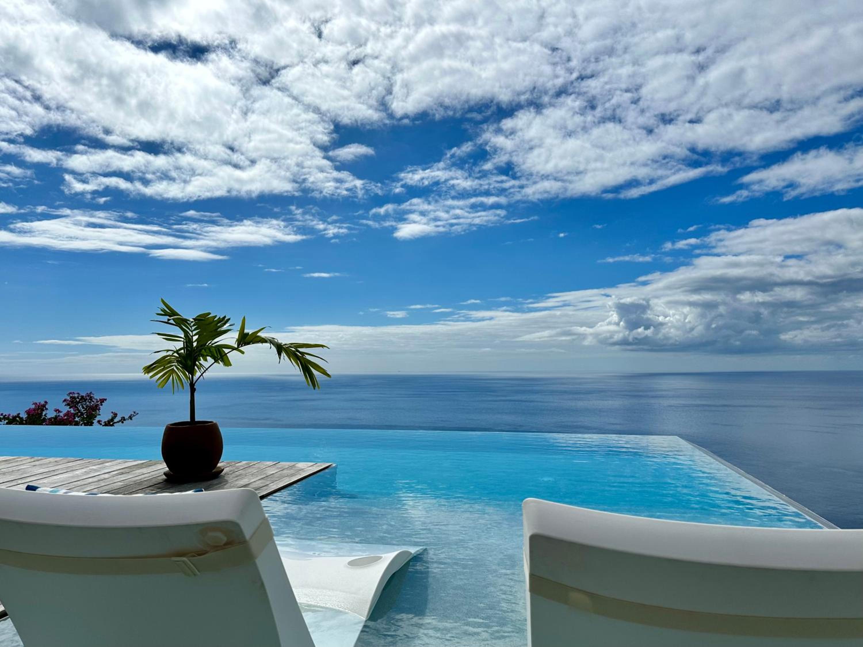 Infinity Luxury Villa - Stunning Sea and Piton Views view 4