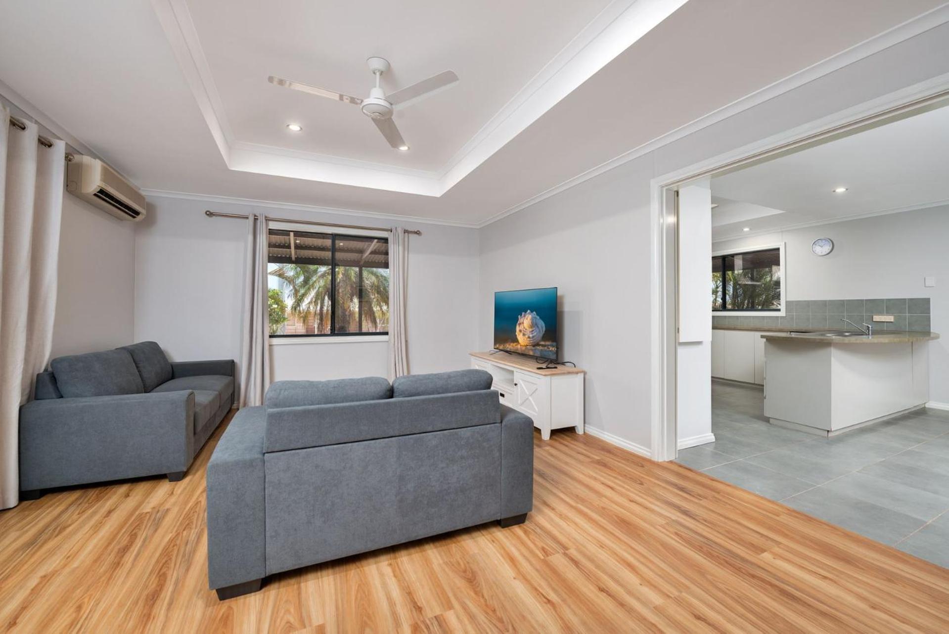 79 Nimitz Street - Pool and Pet Friendly