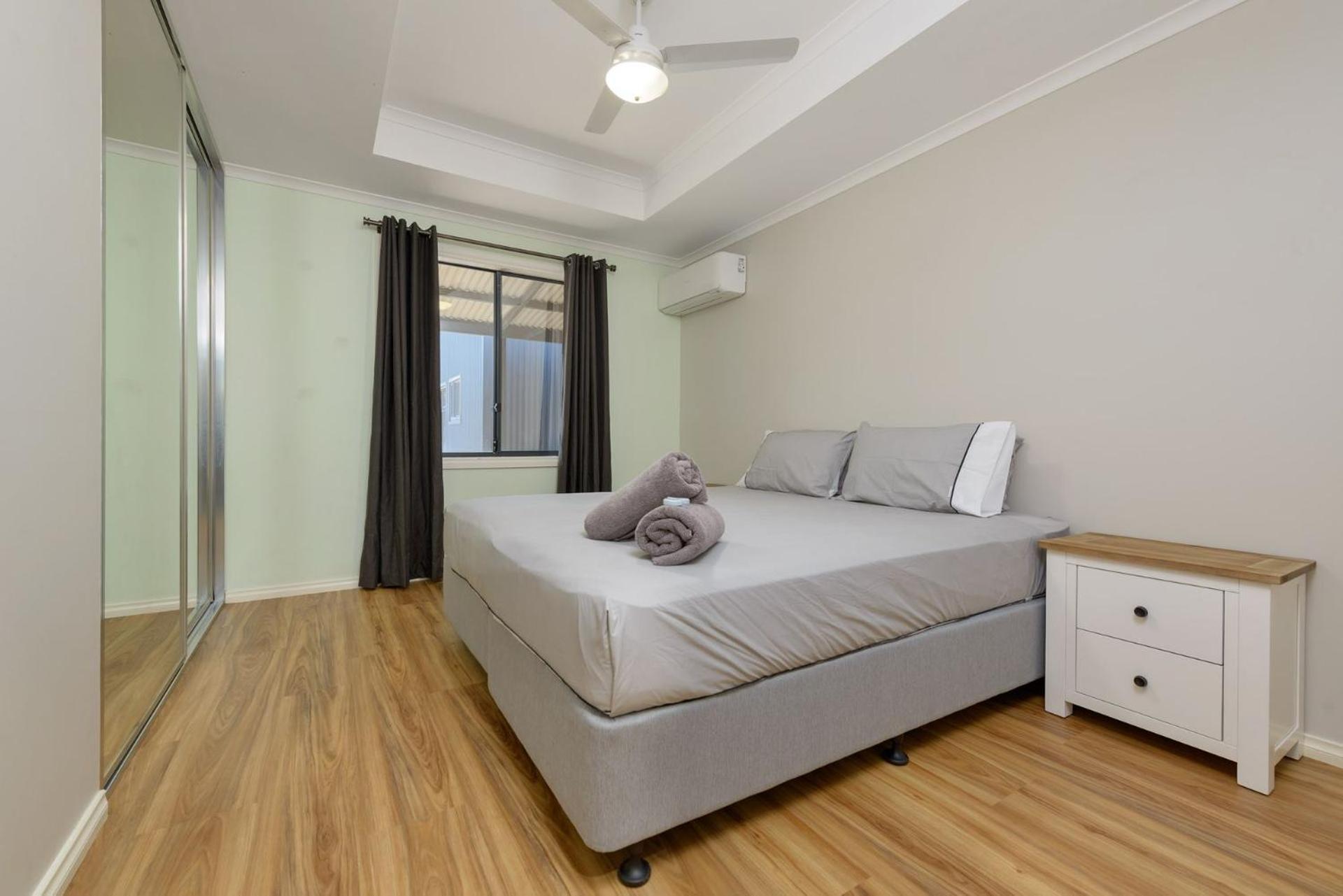 79 Nimitz Street - Pool and Pet Friendly
