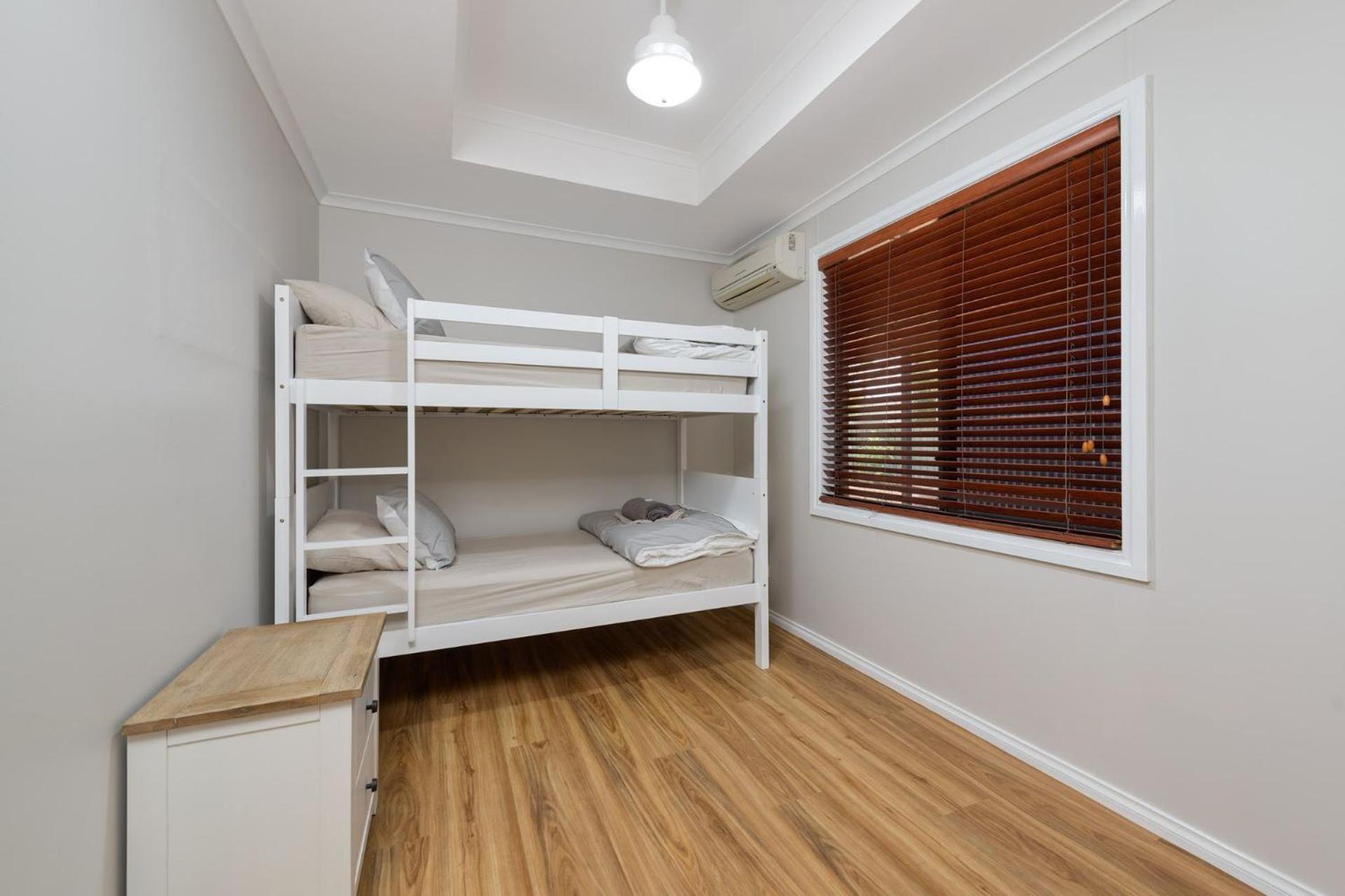 79 Nimitz Street - Pool and Pet Friendly