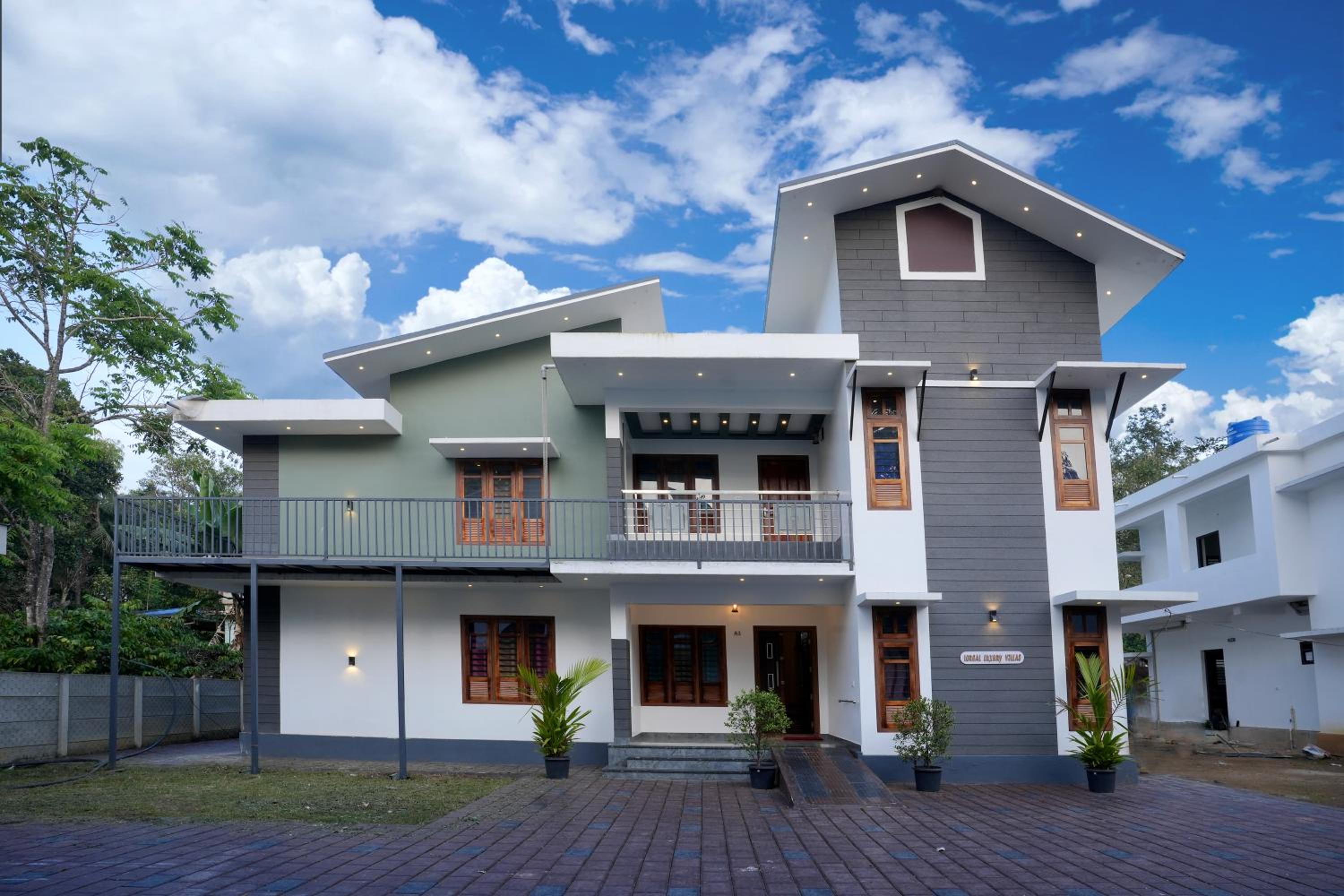 Loreal Luxury Holiday villa view 3