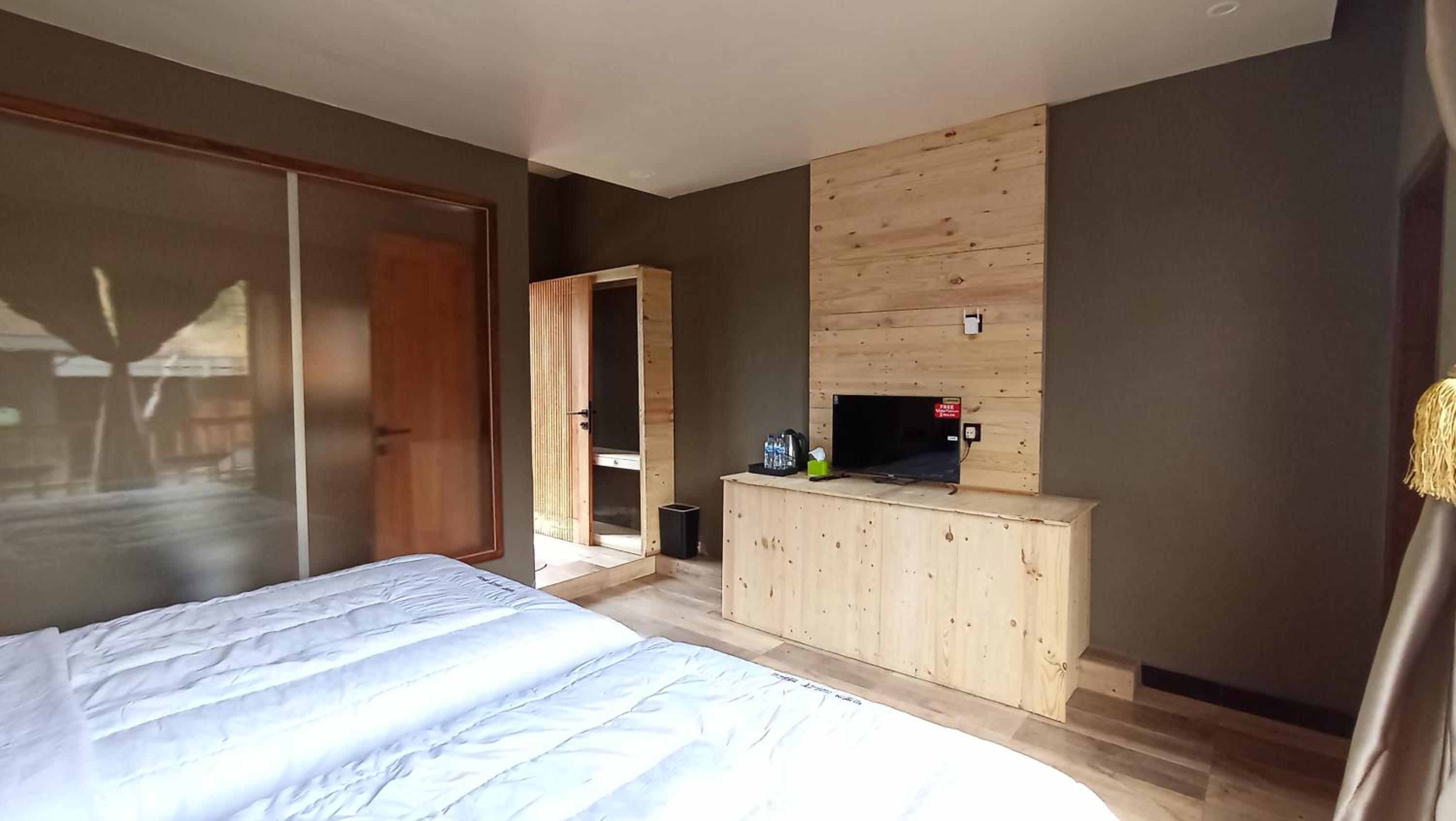 Sky View Bromo Guest House view 4