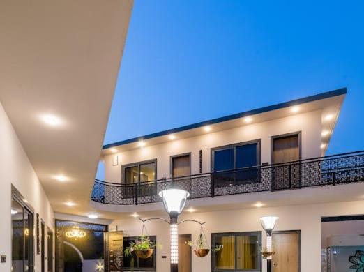 Skilight Villa