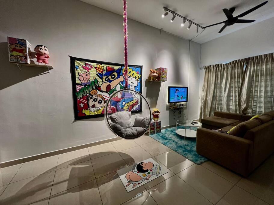 B1610 Austin Height Crayon shin chan Home By Stay