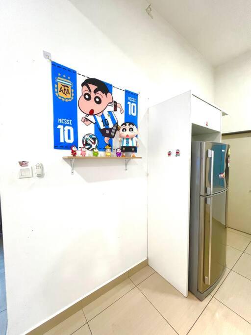 B1610 Austin Height Crayon shin chan Home By Stay