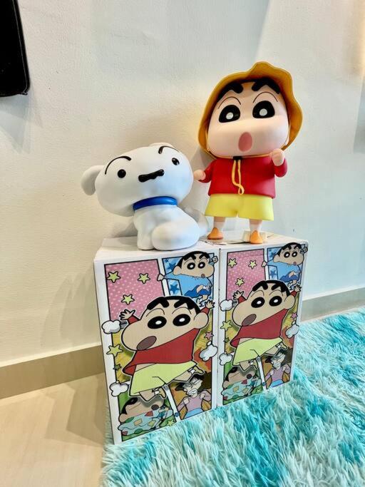 B1610 Austin Height Crayon shin chan Home By Stay